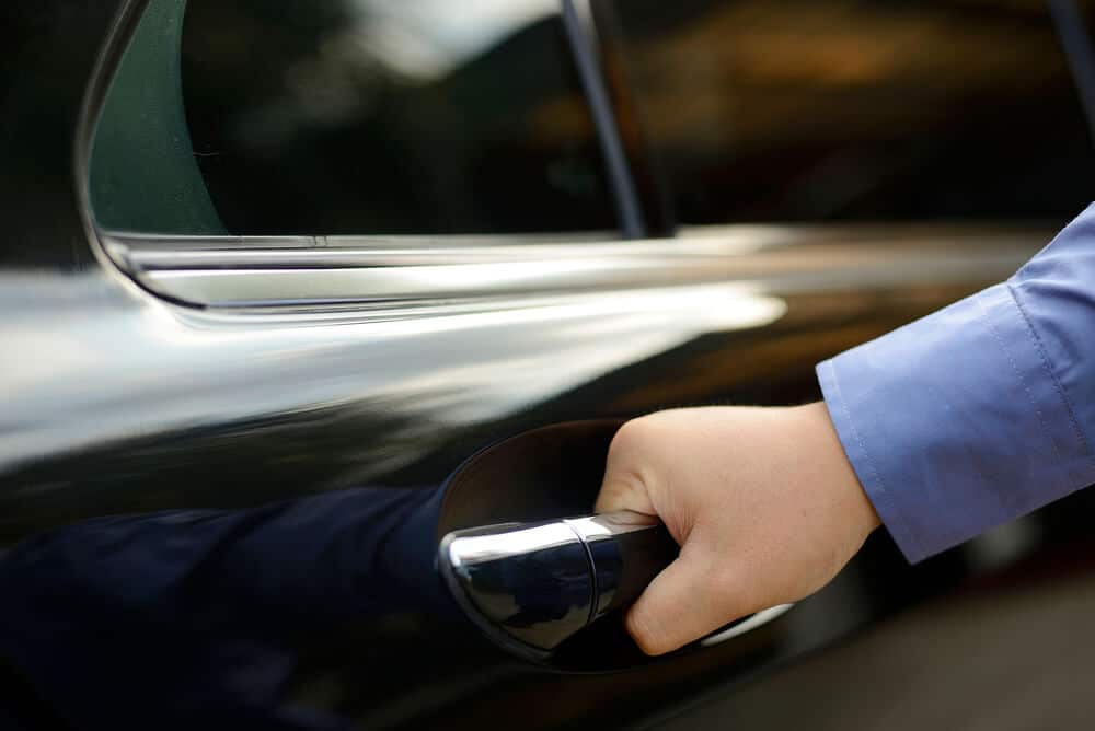 Can Police Open the Door to my Car if I'm Driving with a Gun in New Jersey?